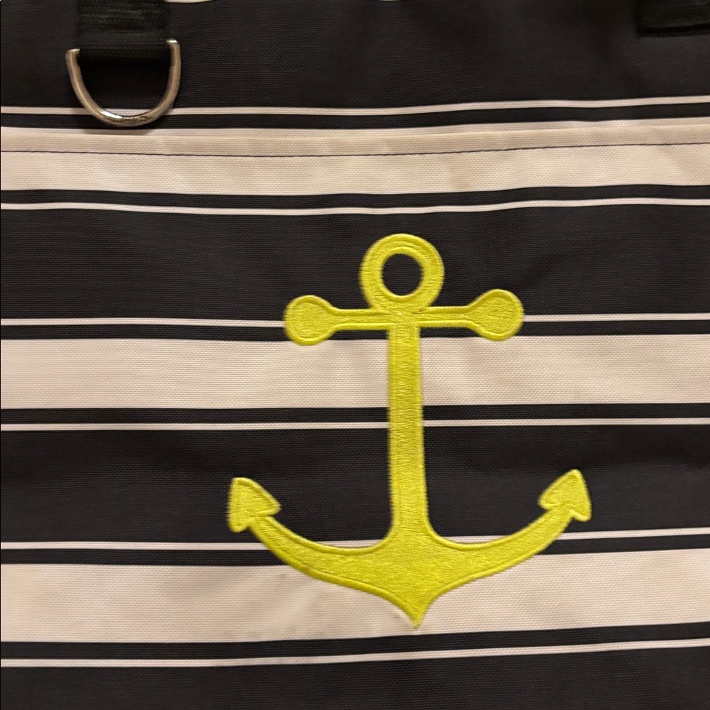 Cooler bag for beach and boat - Picture 3 of 9